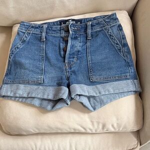 Hollister High-Rise Mom Short 3 Inch Vintage Women's Denim Blue Jean Shorts